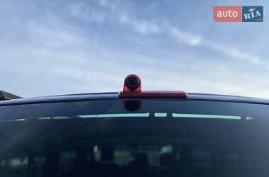 Минивэн Opel Vivaro 2019 в 