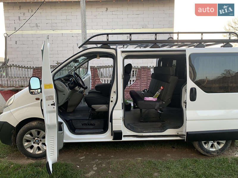 Минивэн Opel Vivaro 2007 в Отынии