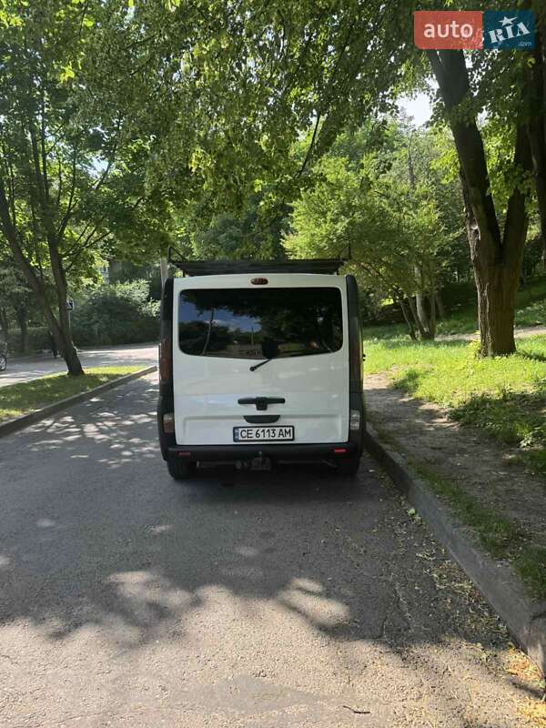 Минивэн Opel Vivaro 2003 в Черновцах