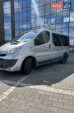 Мінівен Opel Vivaro 2007 в Чернівцях