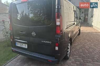 Мінівен Opel Vivaro 2015 в 