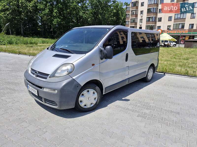 Минивэн Opel Vivaro 2005 в 
