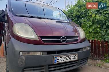 Мінівен Opel Vivaro 2003 в Миколаєві