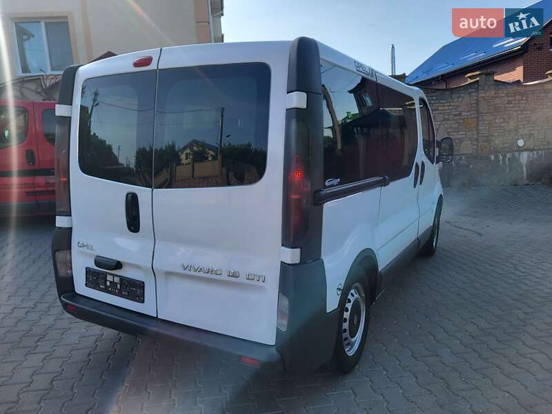 Мінівен Opel Vivaro 2002 в Хмельницькому