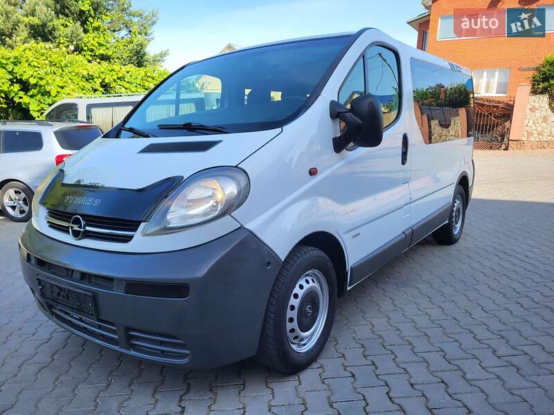 Мінівен Opel Vivaro 2002 в Хмельницькому