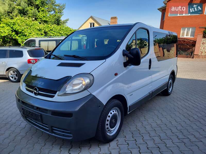 Мінівен Opel Vivaro 2002 в Хмельницькому