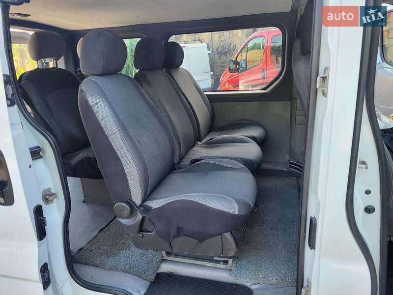 Мінівен Opel Vivaro 2002 в Хмельницькому
