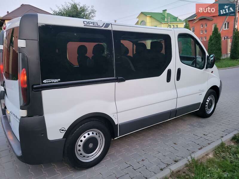 Мінівен Opel Vivaro 2002 в Хмельницькому
