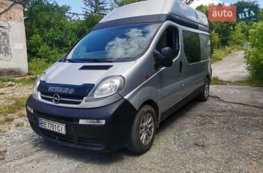 Мінівен Opel Vivaro 2004 в Кам'янець-Подільському