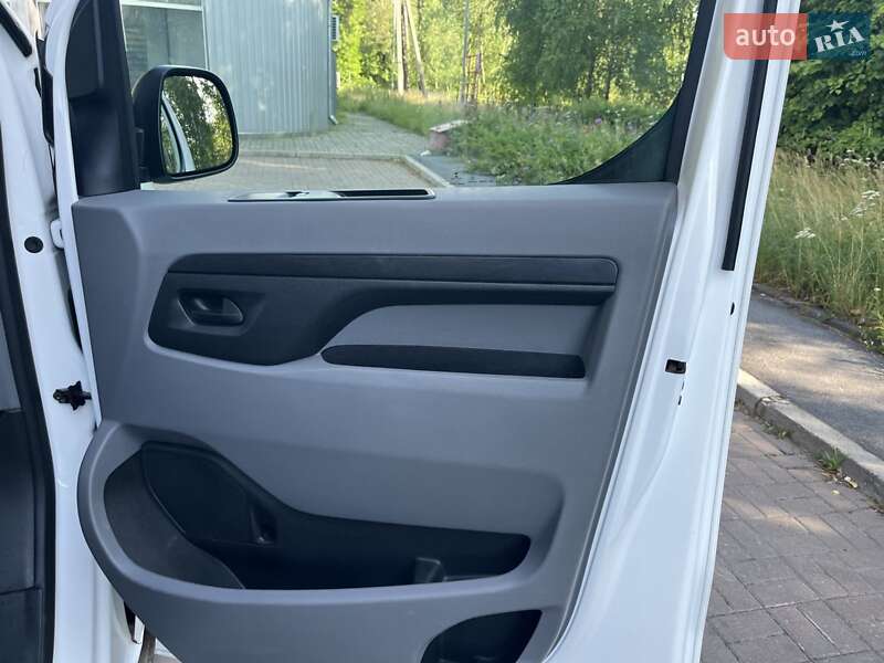 Минивэн Opel Vivaro 2020 в Житомире