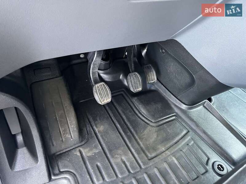 Минивэн Opel Vivaro 2020 в Житомире