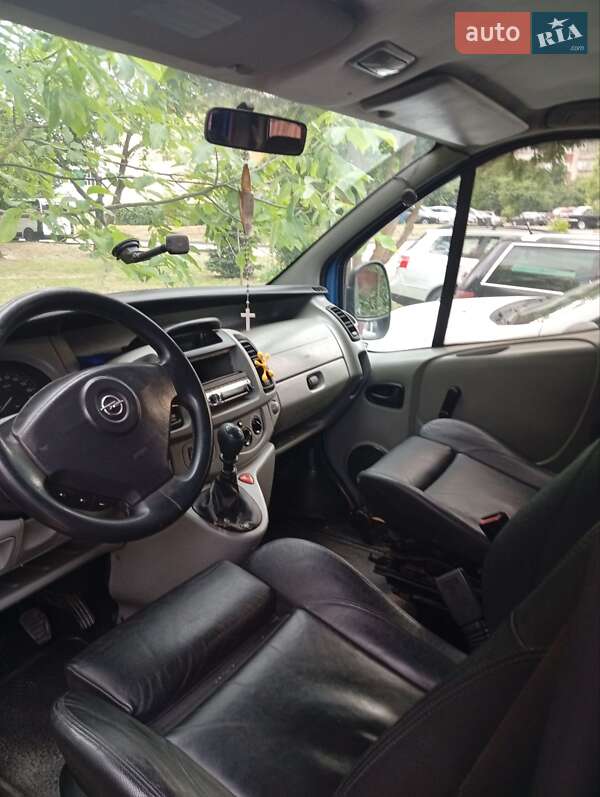 Минивэн Opel Vivaro 2001 в Львове