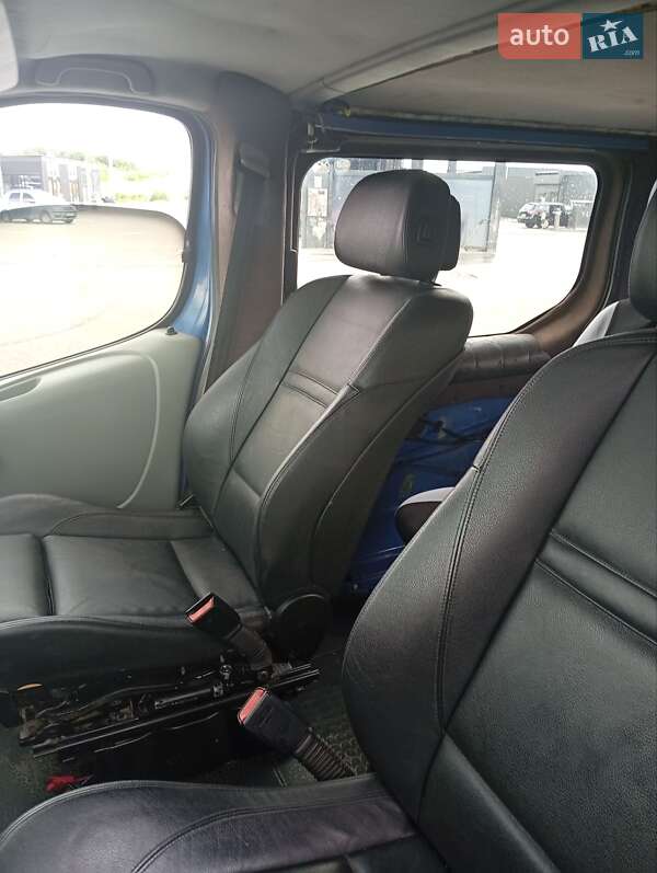 Минивэн Opel Vivaro 2001 в Львове