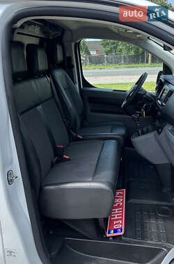 Грузовой фургон Opel Vivaro 2020 в 