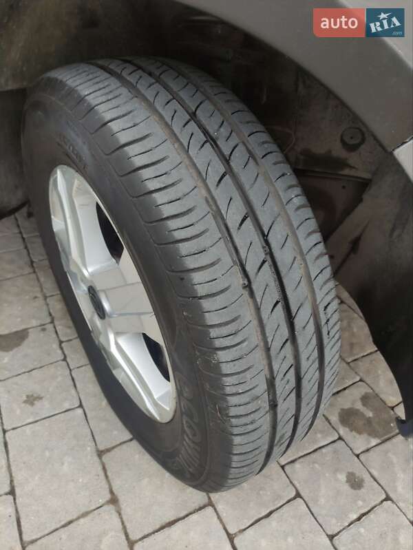Минивэн Opel Vivaro 2010 в Львове