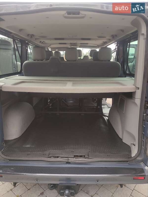 Минивэн Opel Vivaro 2010 в Львове