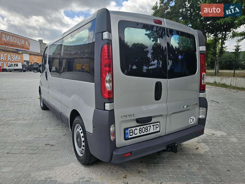 Мінівен Opel Vivaro 2009 в Івано-Франково