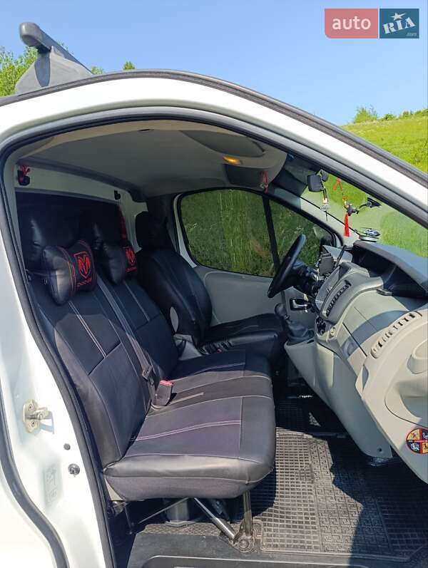 Вантажний фургон Opel Vivaro 2011 в Турці