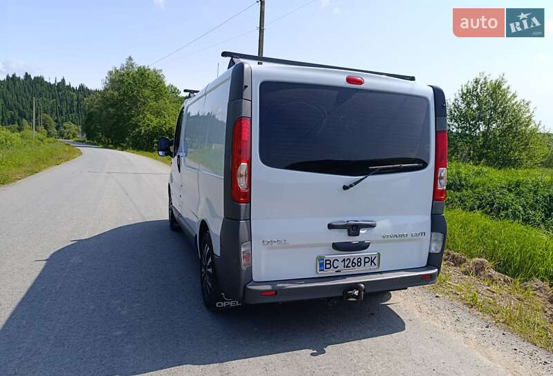 Вантажний фургон Opel Vivaro 2011 в Турці
