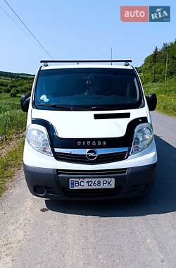 Вантажний фургон Opel Vivaro 2011 в 