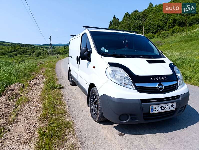 Вантажний фургон Opel Vivaro 2011 в Турці