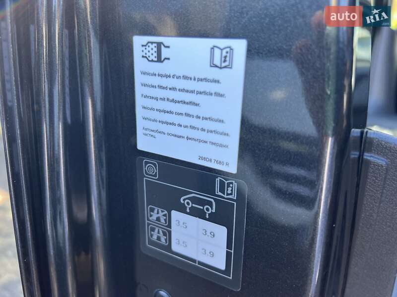 Грузопассажирский фургон Opel Vivaro 2016 в Одессе