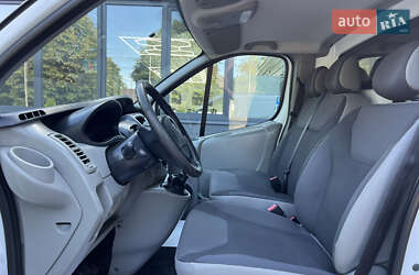 Вантажний фургон Opel Vivaro 2014 в 