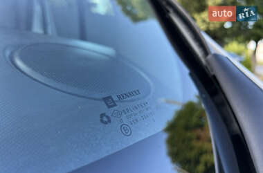Вантажний фургон Opel Vivaro 2014 в 
