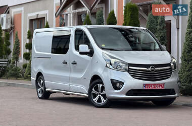 Мінівен Opel Vivaro 2015 в 