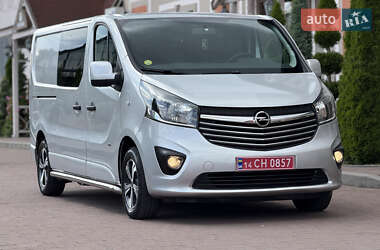 Мінівен Opel Vivaro 2015 в 