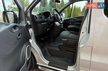 Мінівен Opel Vivaro 2015 в 