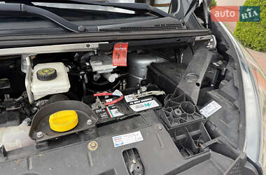 Мінівен Opel Vivaro 2015 в 