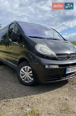 Мінівен Opel Vivaro 2005 в Львові