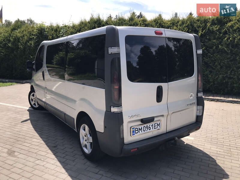 Минивэн Opel Vivaro 2006 в Луцке