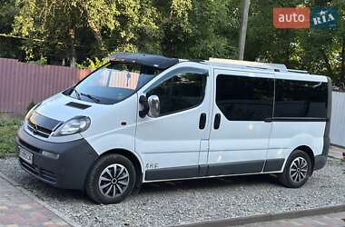 Мінівен Opel Vivaro 2005 в Чернівцях