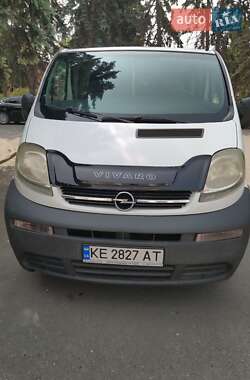 Мінівен Opel Vivaro 2003 в Дніпрі