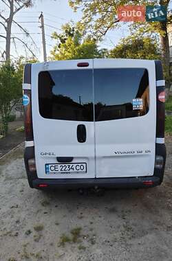 Минивэн Opel Vivaro 2002 в 