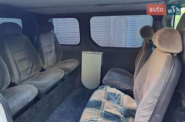 Минивэн Opel Vivaro 2002 в 
