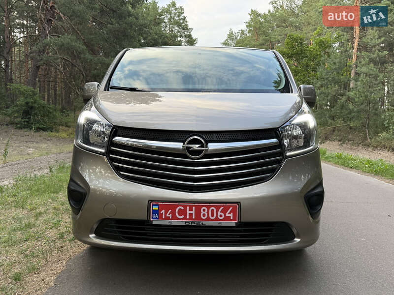 Минивэн Opel Vivaro 2018 в Киеве