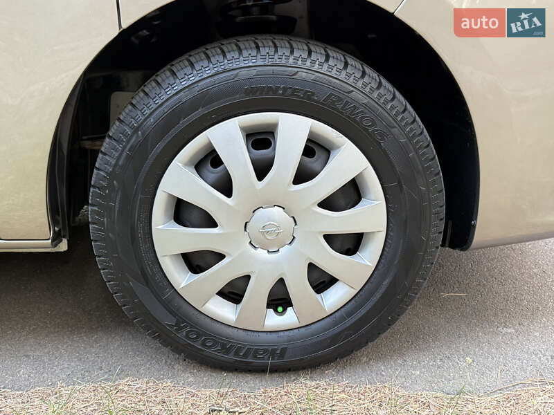 Минивэн Opel Vivaro 2018 в Киеве