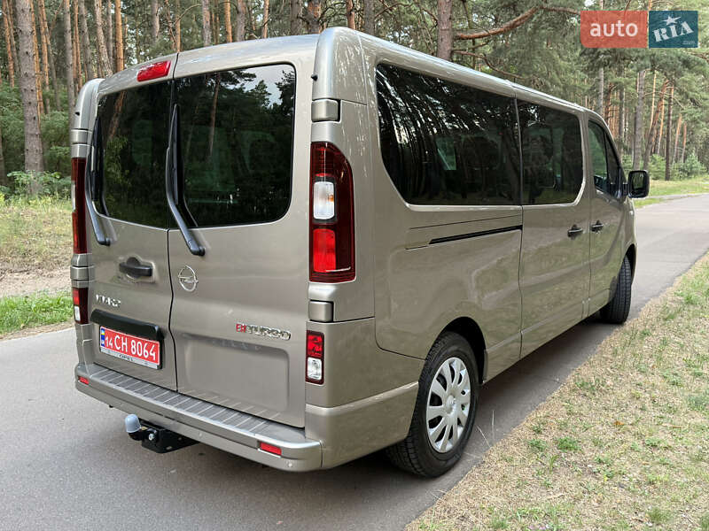 Минивэн Opel Vivaro 2018 в Киеве