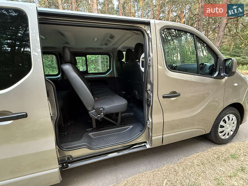 Минивэн Opel Vivaro 2018 в Киеве