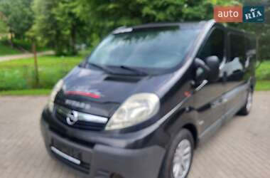 Минивэн Opel Vivaro 2007 в 