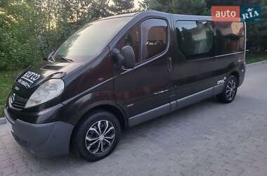 Минивэн Opel Vivaro 2007 в 
