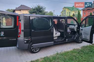 Минивэн Opel Vivaro 2007 в 