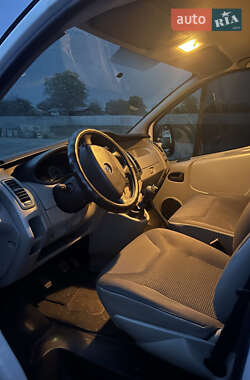 Грузовой фургон Opel Vivaro 2011 в 