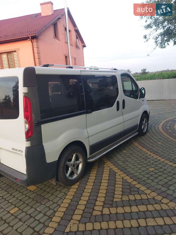 Мінівен Opel Vivaro 2007 в Стрию