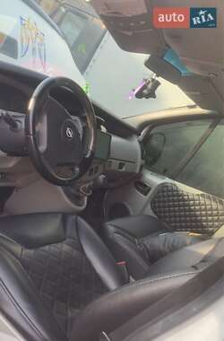 Минивэн Opel Vivaro 2006 в 