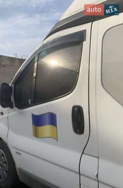 Минивэн Opel Vivaro 2006 в 
