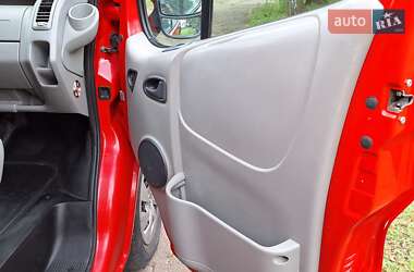 Вантажний фургон Opel Vivaro 2014 в 